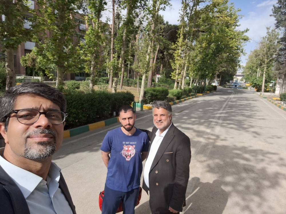 بازدید معاون فرهنگی و دانشجویی وزارت بهداشت از مجتمع خوابگاهی کوی دانشگاه علوم پزشکی تهران